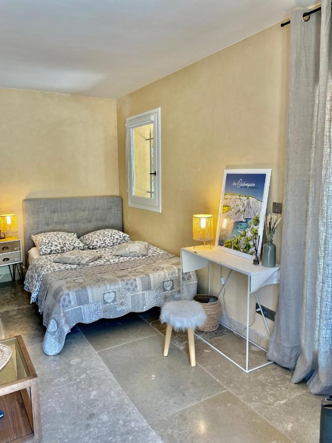Villa Lumineuse Avec Piscine Clim 1Ere Etage Vue Panoramique Sur Les Montagnes Sur Le Site De La Sainte-Victoire Le Tholonet Εξωτερικό φωτογραφία