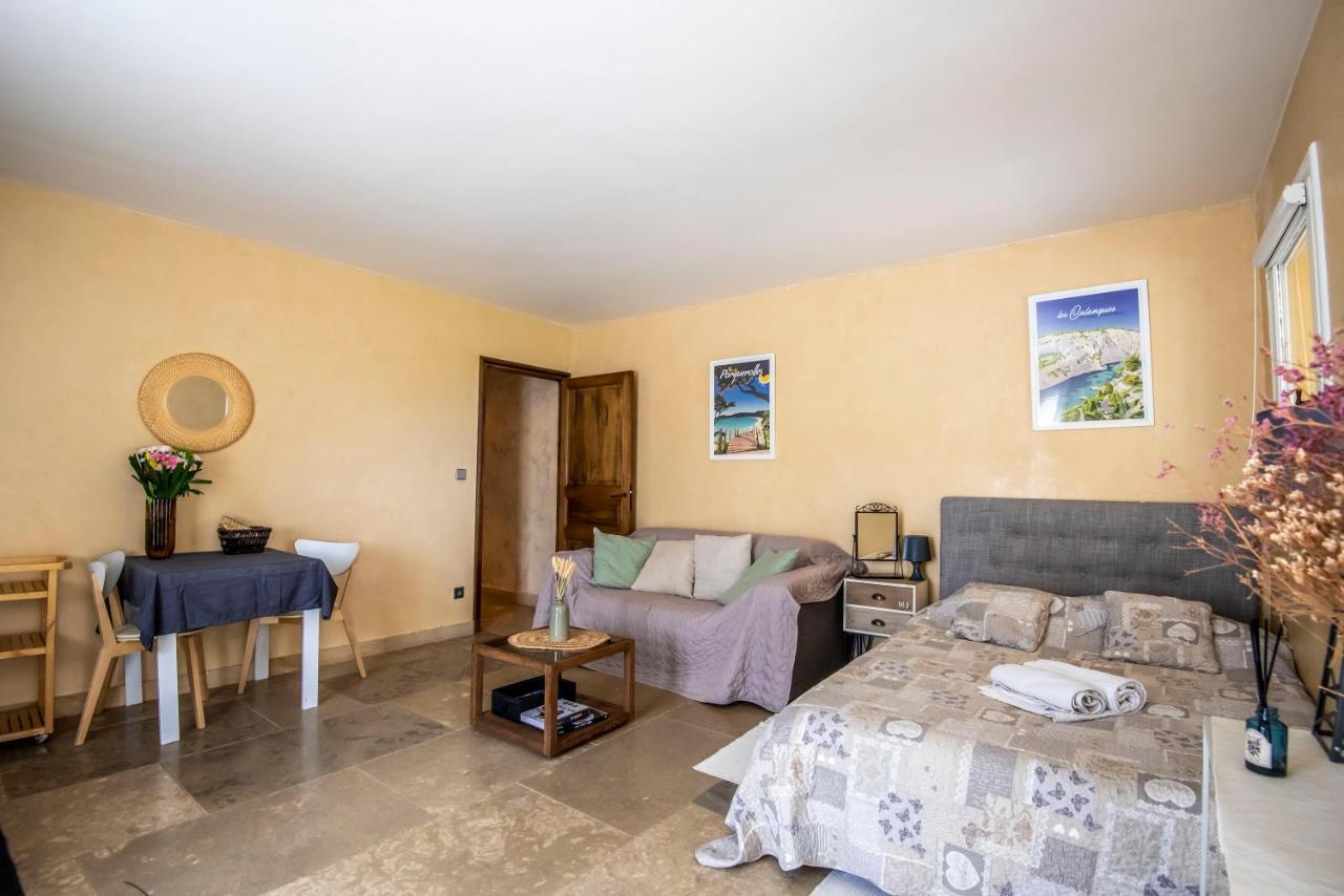 Villa Lumineuse Avec Piscine Clim 1Ere Etage Vue Panoramique Sur Les Montagnes Sur Le Site De La Sainte-Victoire Le Tholonet Εξωτερικό φωτογραφία