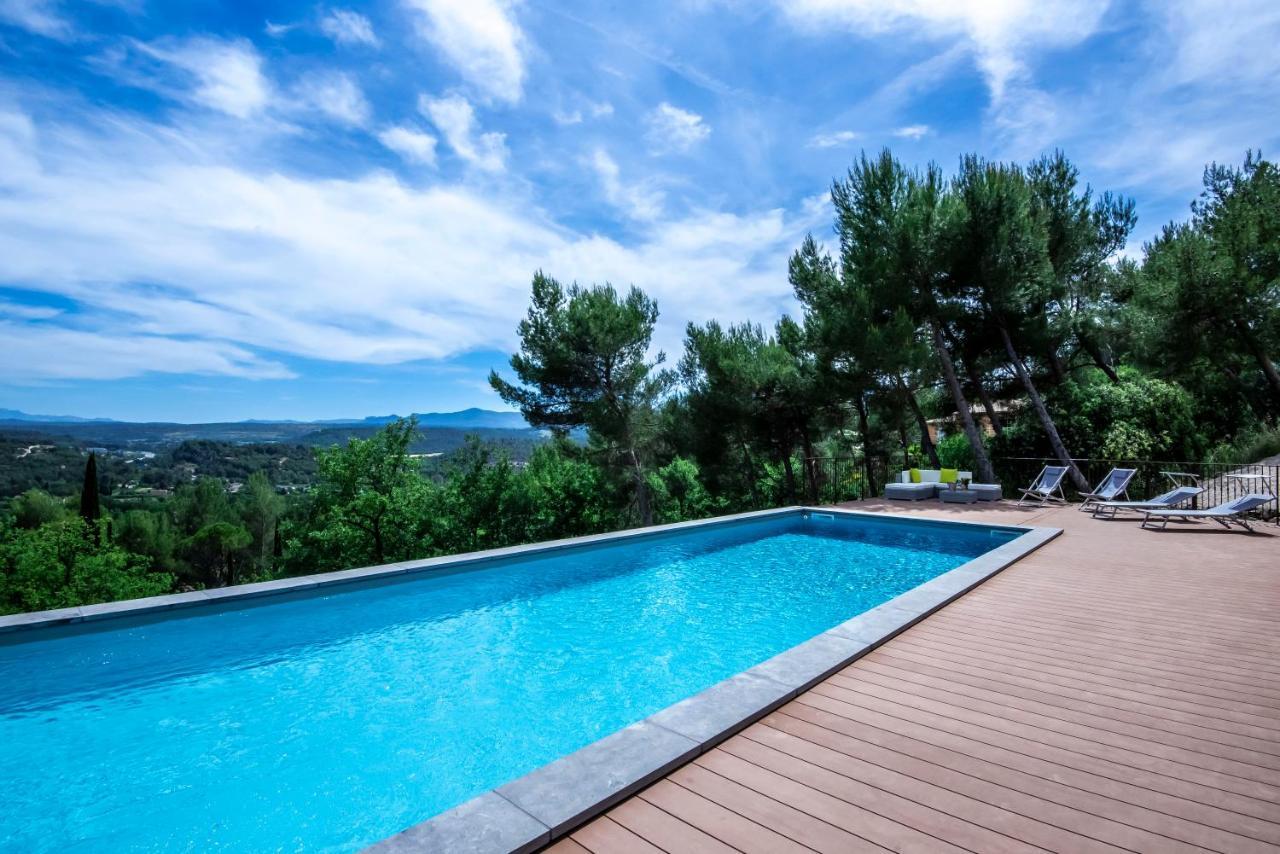 Villa Lumineuse Avec Piscine Clim 1Ere Etage Vue Panoramique Sur Les Montagnes Sur Le Site De La Sainte-Victoire Le Tholonet Εξωτερικό φωτογραφία