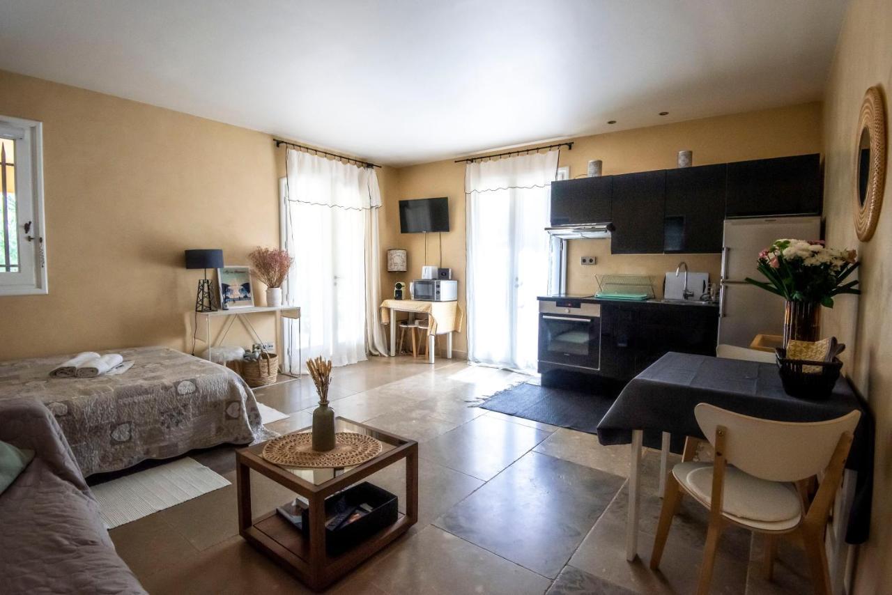 Villa Lumineuse Avec Piscine Clim 1Ere Etage Vue Panoramique Sur Les Montagnes Sur Le Site De La Sainte-Victoire Le Tholonet Εξωτερικό φωτογραφία