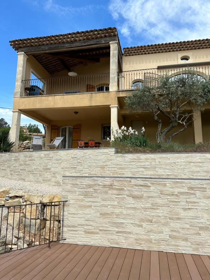 Villa Lumineuse Avec Piscine Clim 1Ere Etage Vue Panoramique Sur Les Montagnes Sur Le Site De La Sainte-Victoire Le Tholonet Εξωτερικό φωτογραφία